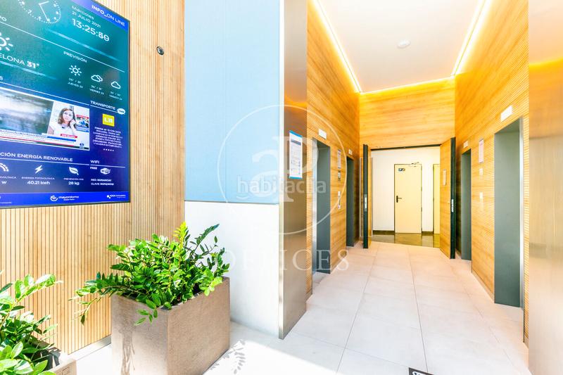 Foto b13716eb-443b-4901-84f0-8d9dd13db175. Affitto ufficio con riscaldamento in Sants Barcelona