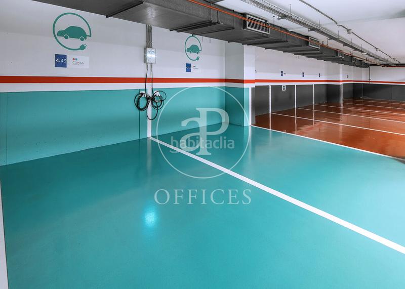 Foto 81c3b0f5-6bfa-4eea-a6f3-825070cf9818. Location bureau avec chauffage dans Sants Barcelona