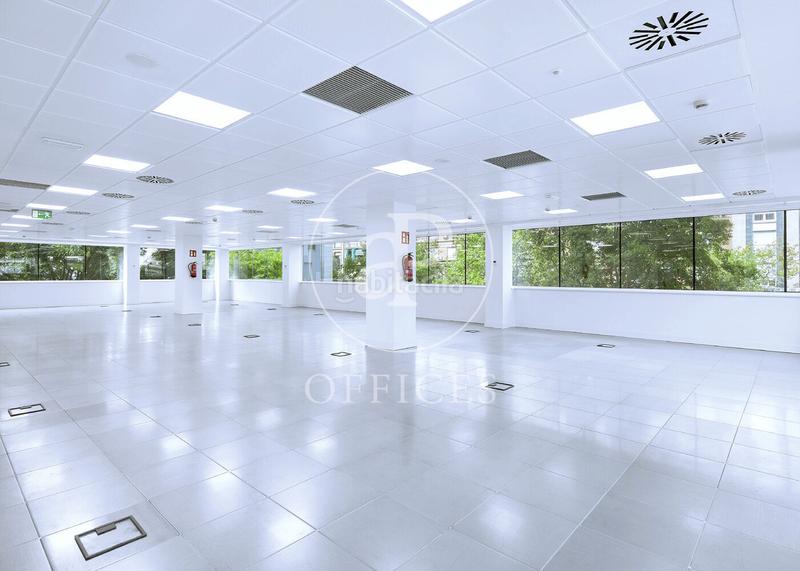 Foto c7d3d870-212d-4335-aa3c-e947ea8d16ca. Location bureau avec chauffage dans Sants Barcelona