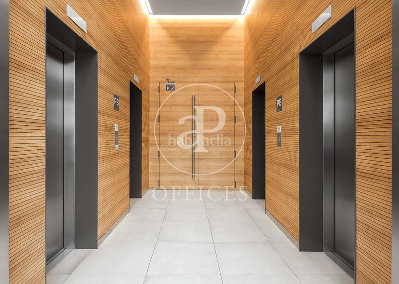 Foto c97fee98-6e4e-4c92-bbf3-507976e9dbd7. Location bureau avec chauffage dans Sants Barcelona