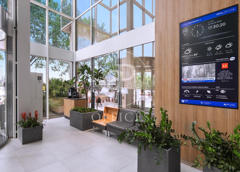 Foto 3cc4de68-1236-4dce-b15a-0c4e24ca0c0e. Miete büro mit heizung in Sants Barcelona