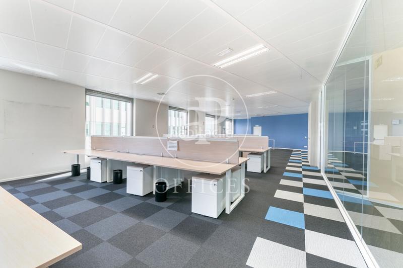 Foto e2431316-9f83-4489-82db-89d632949c6e. Alquiler oficina edificio corporativo en alquiler en av. diagonal en Barcelona