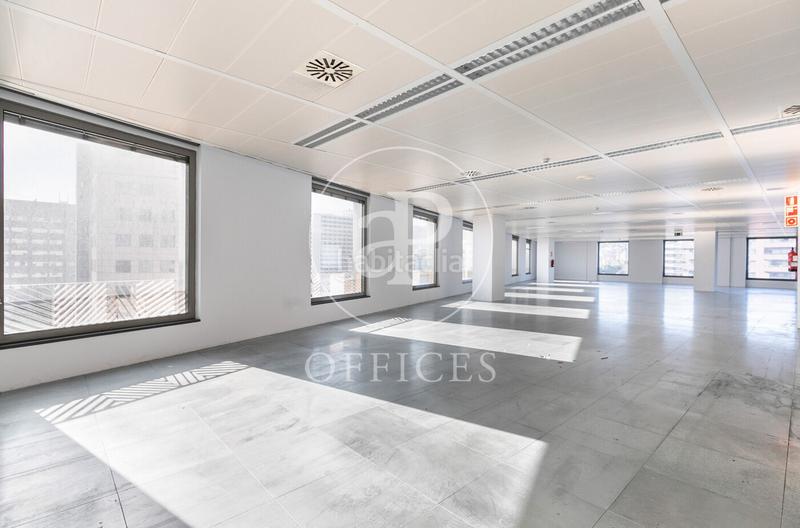 Foto 608313ed-0d53-4366-987d-428961080d8f. Miete büro mit heizung in Barri de les Corts Barcelona