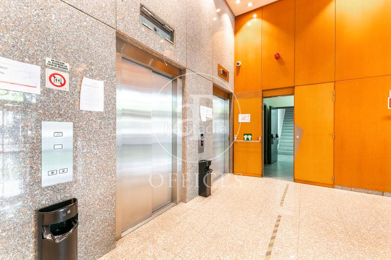 Foto d933680a-eeb8-4643-b771-b663a184628b. Miete büro mit heizung in Barri de les Corts Barcelona