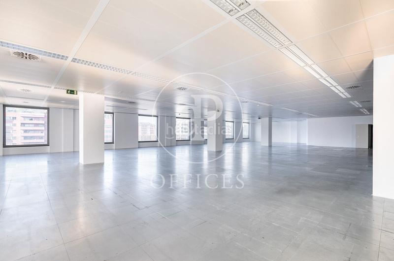 Foto 84cf9a3f-3b87-45e6-a186-3f8c2ac7ca8d. Rent office space with heating in Barri de les Corts Barcelona