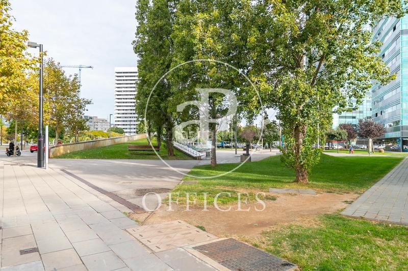 Foto 55f60df0-a735-48c4-b82a-2c6155f106ad. Alquiler oficina exclusiva oficina en alquiler en edificio torre realia plaza europa en Hospitalet de Llobregat (L´)