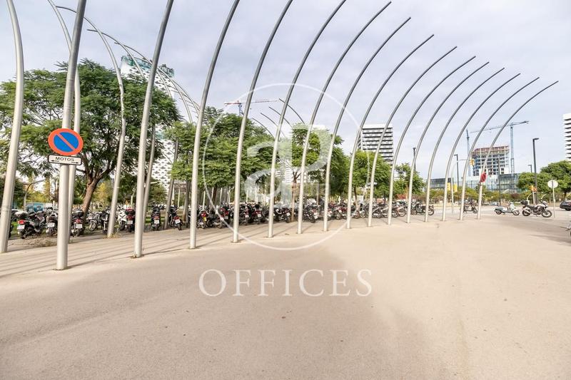 Foto 8e4045e4-be0e-4771-b170-6415ffef6179. Rent office space with heating in Santa Eulàlia Hospitalet de Llobregat (L´)