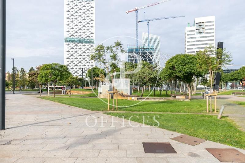 Foto d03d8476-a75c-4241-a82c-51464ac05c82. Rent office space with heating in Santa Eulàlia Hospitalet de Llobregat (L´)