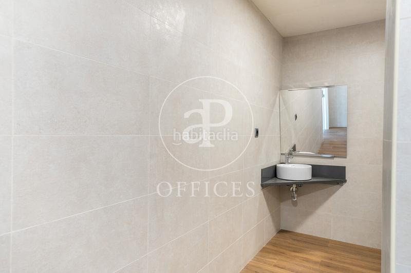 Foto 0996198e-83b0-4cc2-a772-49a38bb3f4a0. Miete büro mit heizung in Dreta de l´Eixample Barcelona