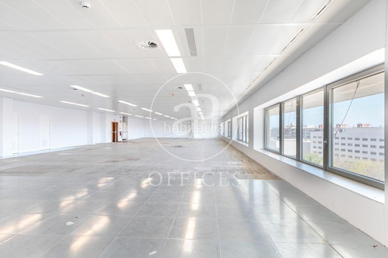 Foto d7aebab6-b1b2-4970-9ae6-688b1de539df. Miete büro mit heizung in Dreta de l´Eixample Barcelona