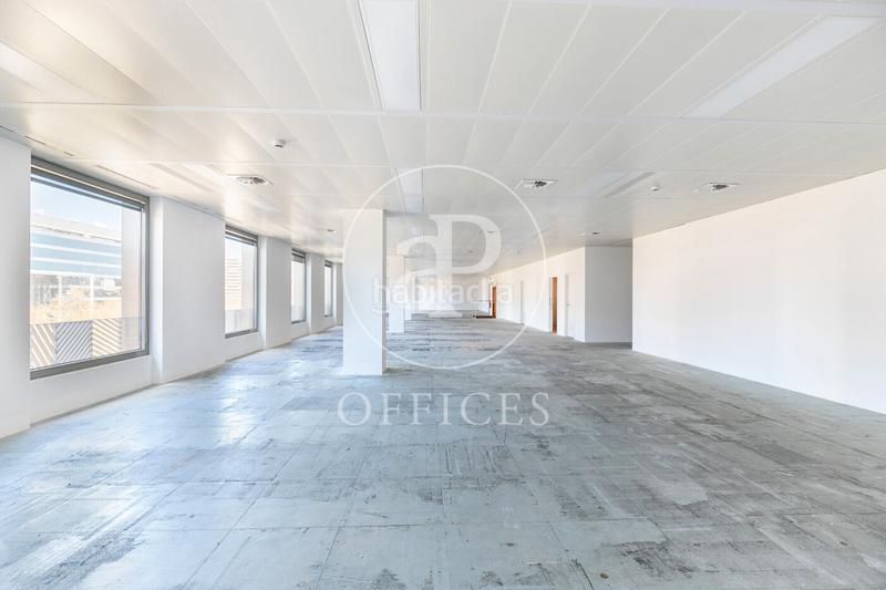 Foto f42eacb6-22c6-4e25-a8e7-0c8affd57cbd. Miete büro mit heizung in Dreta de l´Eixample Barcelona