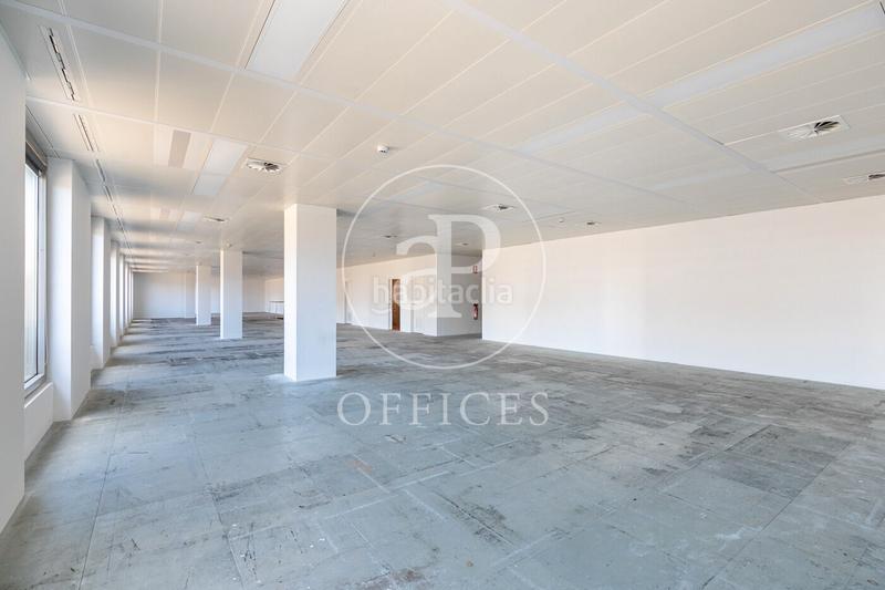 Foto f597e2d2-bb3e-47fc-bba0-dea575042a56. Miete büro mit heizung in Dreta de l´Eixample Barcelona