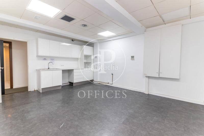 Foto 1ff9bba6-417f-4611-8119-5f03c32c361f. Affitto ufficio con riscaldamento in Gòtic Barcelona