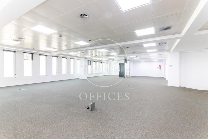 Foto 7d6098d5-4494-46c4-bdda-901e44a0bbe3. Affitto ufficio con riscaldamento in Gòtic Barcelona