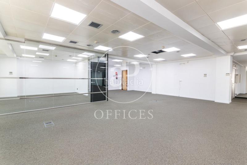 Foto 6de4f99d-61c5-4057-a2ed-0094df71f3ba. Location bureau avec chauffage dans Gòtic Barcelona