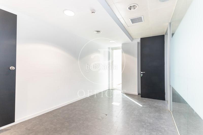 Foto 89200d25-04ef-4913-907f-60c27a1e263f. Location bureau avec chauffage dans Gòtic Barcelona
