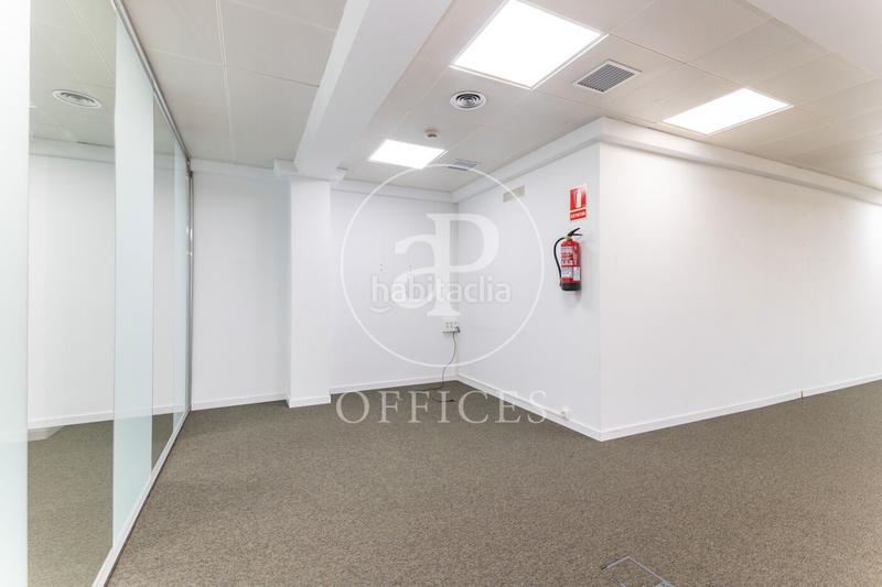 Foto d9c4edcf-a218-49e3-b0ce-1108dfabe4d4. Location bureau avec chauffage dans Gòtic Barcelona