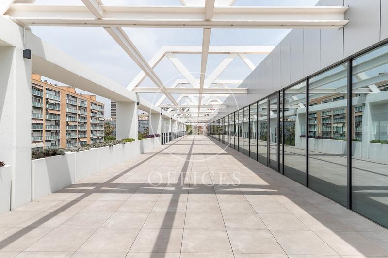 Foto f928d93e-efc9-4cf4-ba5e-fa6be79a1b46. Affitto ufficio con riscaldamento in La Marina del Port Barcelona