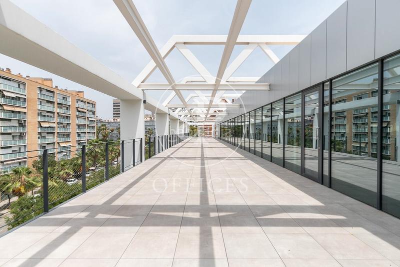 Foto 2e289fac-e496-4be8-9f75-4c2350d9ca4f. Lloguer oficina amb calefacció a La Marina del Port Barcelona