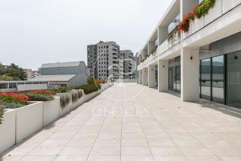 Foto bc1c1132-2b0b-422f-97f3-38d99f467fdb. Lloguer oficina amb calefacció a La Marina del Port Barcelona