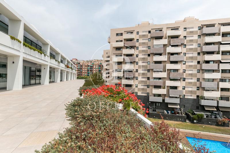 Foto 2c5083e9-b35f-4050-aadf-3fd69e2c677a. Miete büro mit heizung in La Marina del Port Barcelona