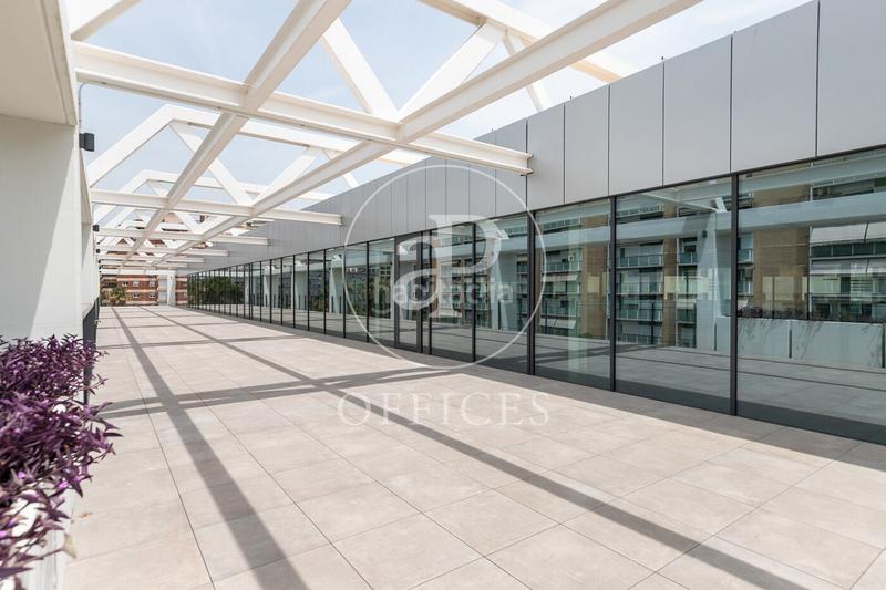 Foto 7534c230-bcd6-44c5-b215-f33456981163. Miete büro mit heizung in La Marina del Port Barcelona