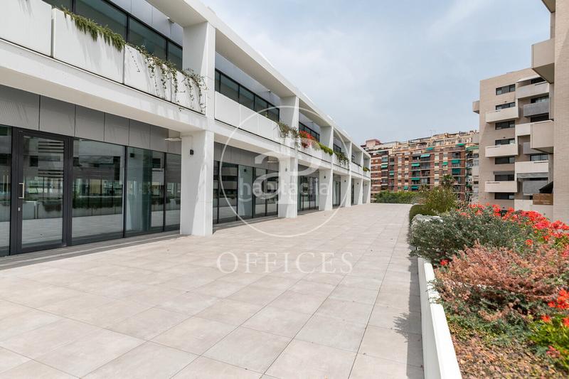 Foto a275bcc0-4b37-4ca6-bb62-c3cca9f50ed3. Miete büro mit heizung in La Marina del Port Barcelona