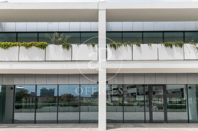 Foto c8285924-ba5b-4835-8443-6b507e262db0. Miete büro mit heizung in La Marina del Port Barcelona