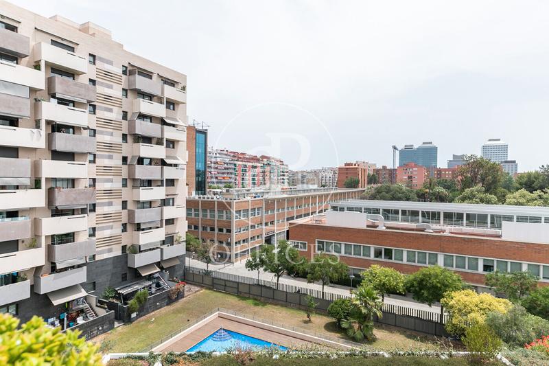 Foto d60f5637-7067-4dfa-a2f9-85cff72f76d2. Miete büro mit heizung in La Marina del Port Barcelona