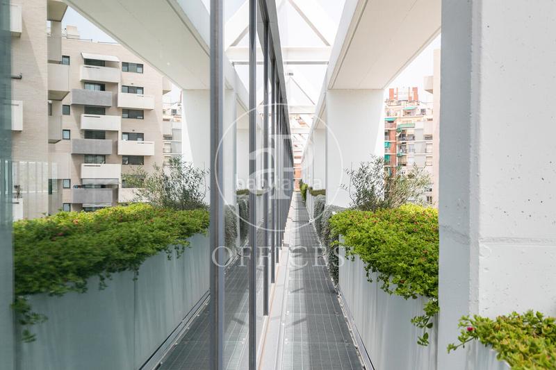 Foto fc0b800b-9377-41b3-9ae9-9b5555f7d85f. Miete büro mit heizung in La Marina del Port Barcelona