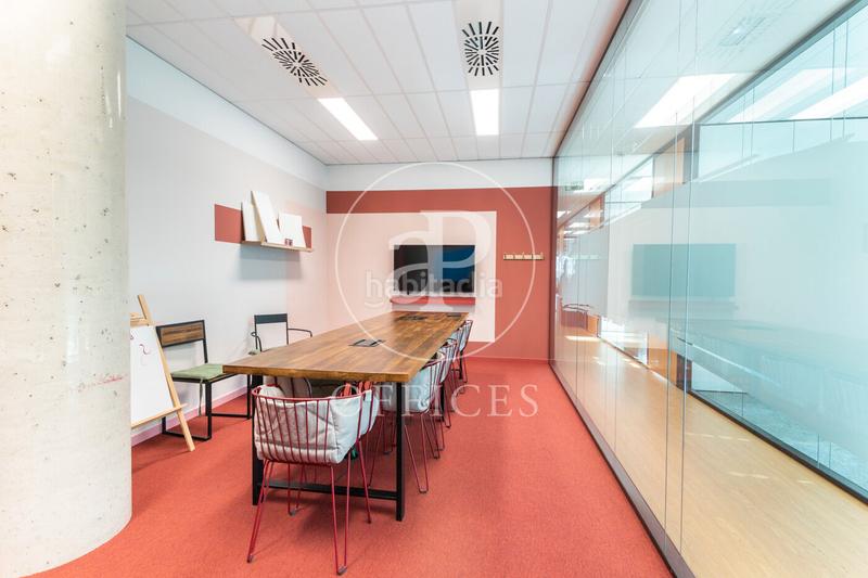 Foto 3a517ed7-cd09-415b-a955-e99c45ede309. Rent office space in El Parc i la Llacuna del Poblenou Barcelona