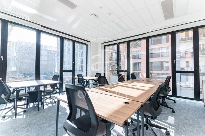 Foto 6acc65d1-064a-41b1-aa4d-a67201f4863c. Rent office space in El Parc i la Llacuna del Poblenou Barcelona