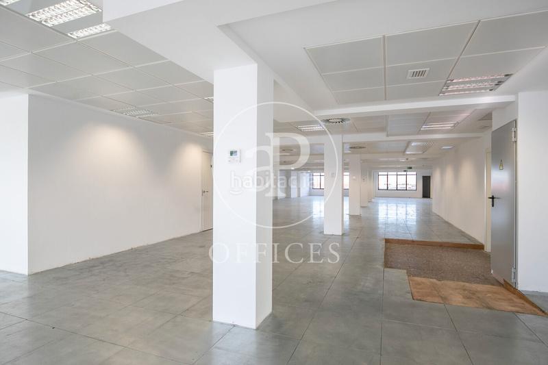 Foto 8bd71957-451b-4cf5-bad4-057a67b253a0. Location bureau avec chauffage dans El Parc i la Llacuna del Poblenou Barcelona