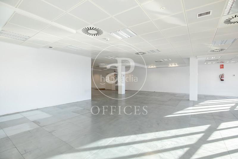Foto 9760d32a-2c45-4994-beb1-4752c0e53a93. Rent office space with heating in El Parc i la Llacuna del Poblenou Barcelona