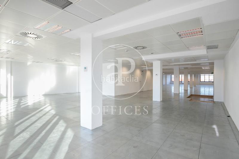 Foto b56ee069-9dae-4db5-815c-287c4bf23de8. Rent office space with heating in El Parc i la Llacuna del Poblenou Barcelona