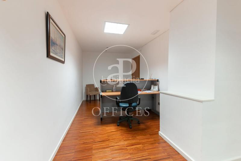 Foto 15c8c1e7-9437-4c4e-9657-7ea57785ef44. Location bureau dans Barri de les Corts Barcelona