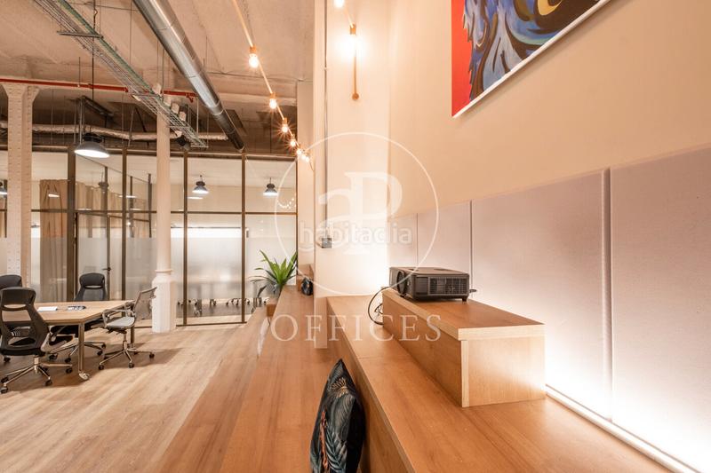 Foto 35237ed4-d53e-4e3f-8d29-e679c33929e5. Rent office space with heating in Gòtic Barcelona