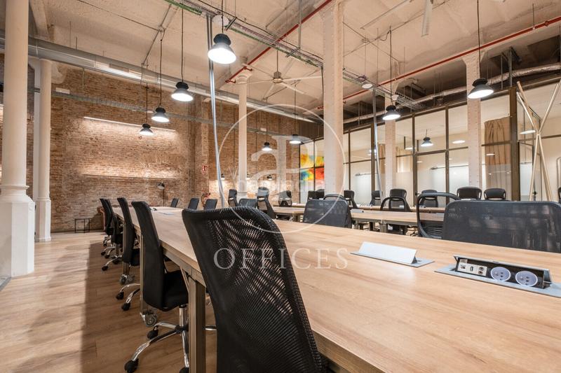 Foto 987b9c37-b006-4f22-99ff-692d42ad7ef6. Rent office space with heating in Gòtic Barcelona