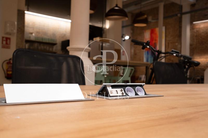 Foto 9a11083c-f318-4161-8e1d-5b0d00ae982f. Rent office space with heating in Gòtic Barcelona