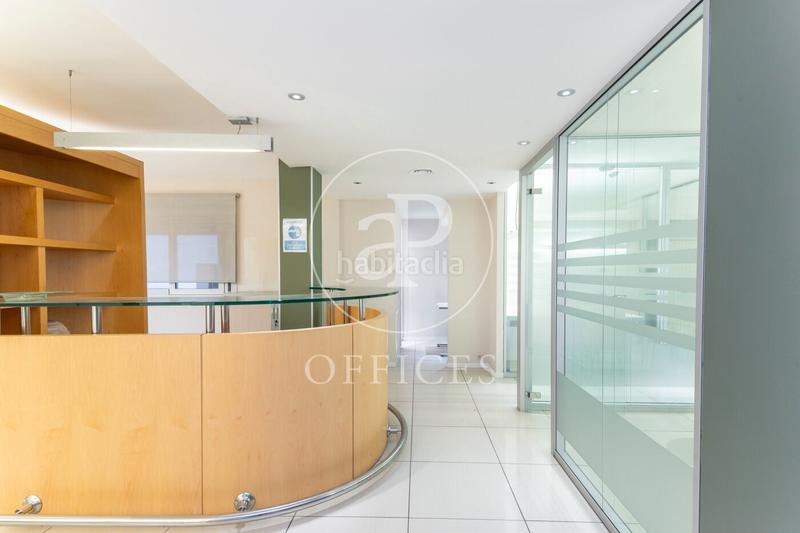 Foto 0f6d5ae9-e406-4245-9828-cf157c877fcd. Office space with heating in Barri de les Corts Barcelona