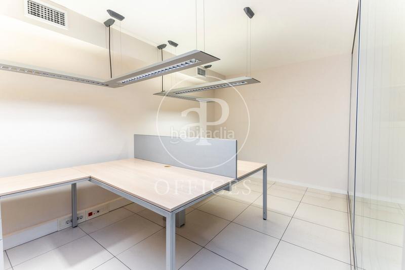 Foto 202f3f0c-48b2-487c-b732-c037270c4c1d. Office space with heating in Barri de les Corts Barcelona