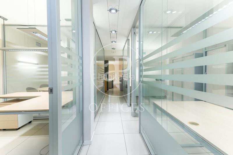 Foto 29cfea7a-591e-40a2-ba56-cde83f69bfa1. Office space with heating in Barri de les Corts Barcelona