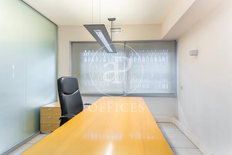 Foto deca3b8b-1325-44c1-9a20-1e27da9490c8. Office space with heating in Barri de les Corts Barcelona