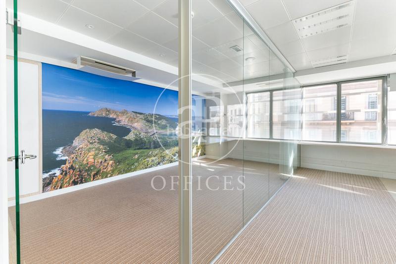 Foto 30d5560f-28e8-4882-891e-419e4b62d2c0. Rent office space with heating in Dreta de l´Eixample Barcelona