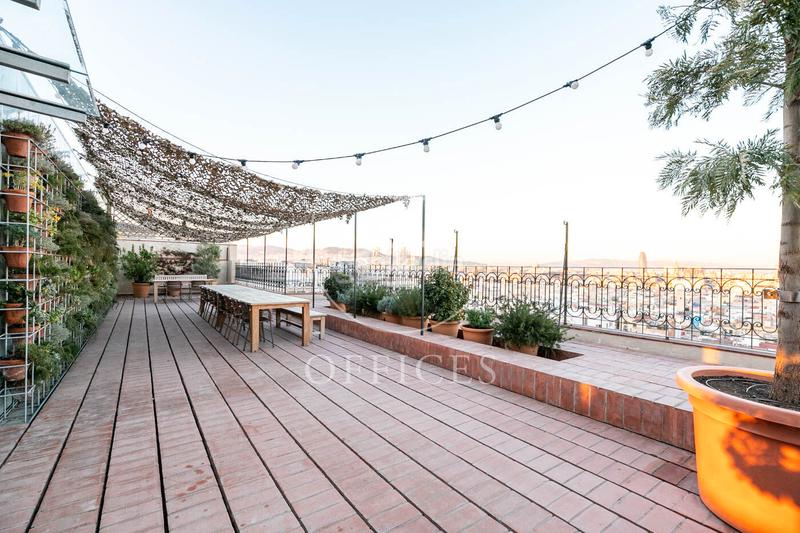 Foto 5b66e5f0-6a2e-41ba-8ca7-4083a0ec6b64. Rent office space with heating in Gòtic Barcelona