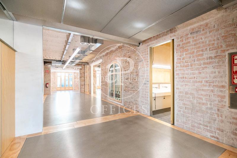Foto de06db70-2a06-4370-a025-26324f03ba75. Rent office space with heating in Gòtic Barcelona