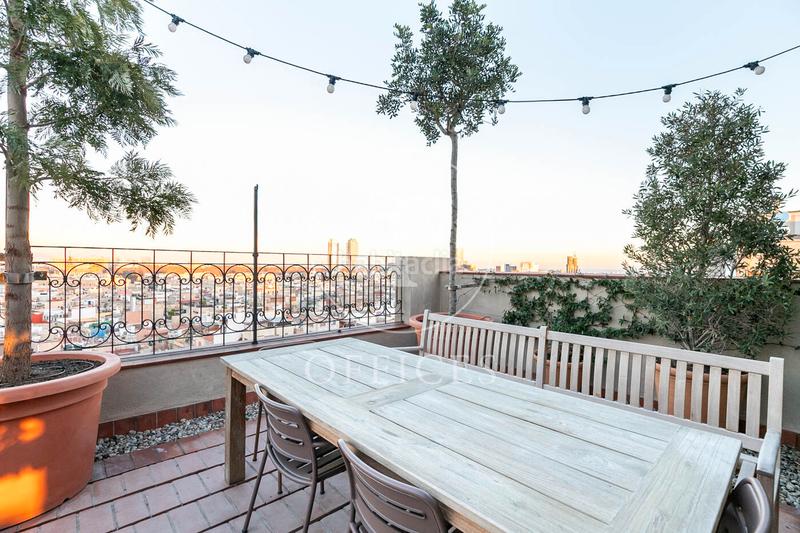 Foto cd3363b6-abfe-403d-adbc-e151f03f01e4. Rent office space with heating in Gòtic Barcelona