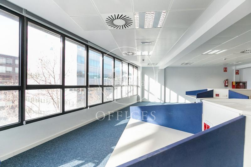 Foto 8b819b17-8487-4a0f-af60-c3cbba0c5f61. Rent office space with heating in El Parc i la Llacuna del Poblenou Barcelona