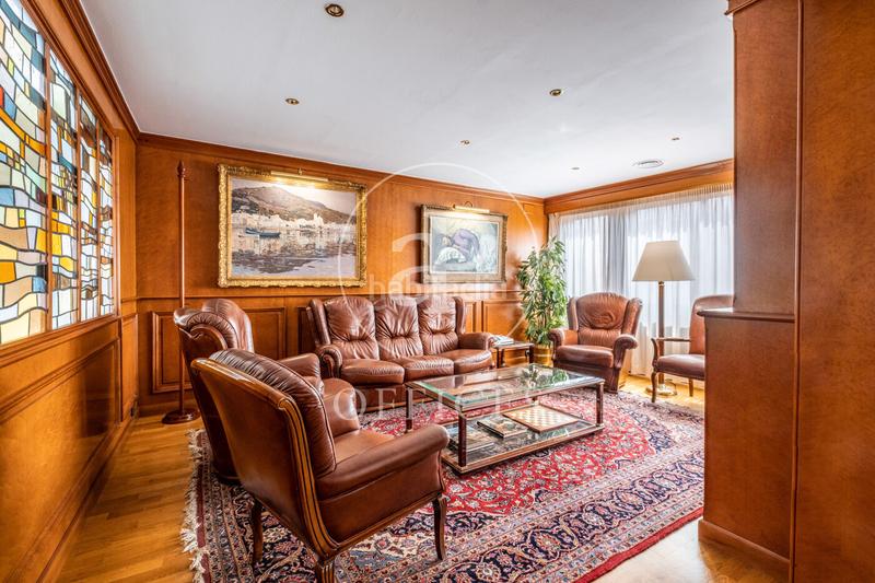 Foto 31963103-30e5-43f4-b115-3283ef76c665. Büro mit heizung in Dreta de l´Eixample Barcelona