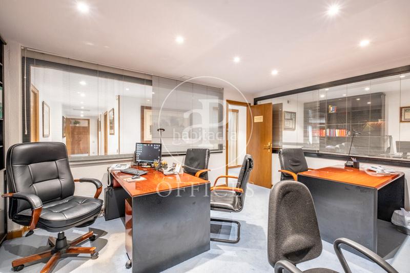 Foto cab77ffb-0afe-44b5-ace6-b95df95a9729. Büro mit heizung in Dreta de l´Eixample Barcelona